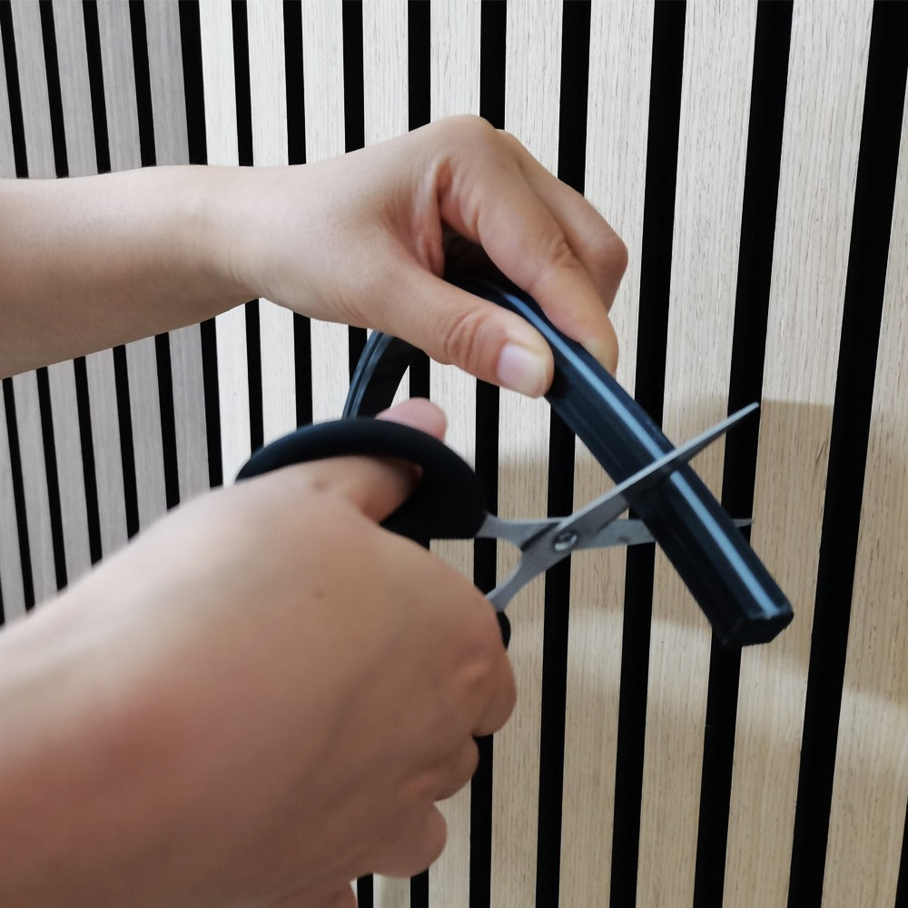 Leo Main Flexible LED GROOVE Lights